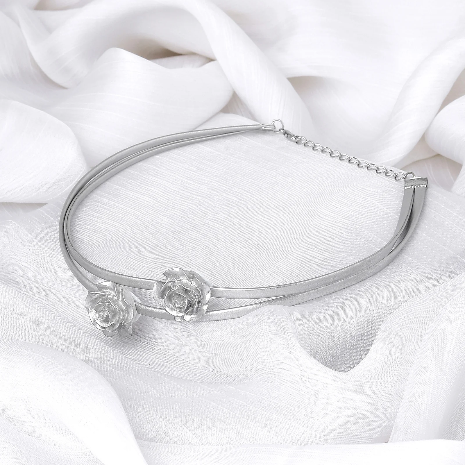 Acacia Silver Necklace - Image 2