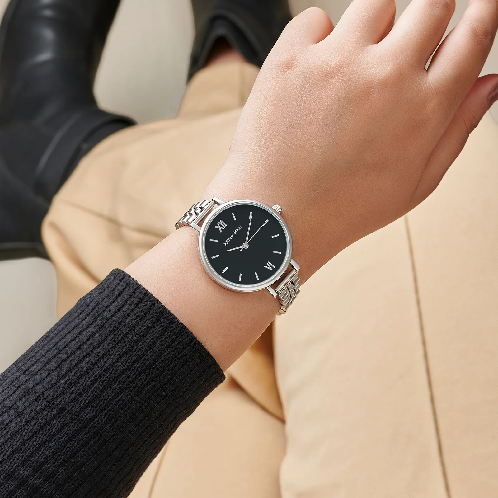 Agnes Black Large Dial Silver Linked Chain Strap Women's Watch - Image 2