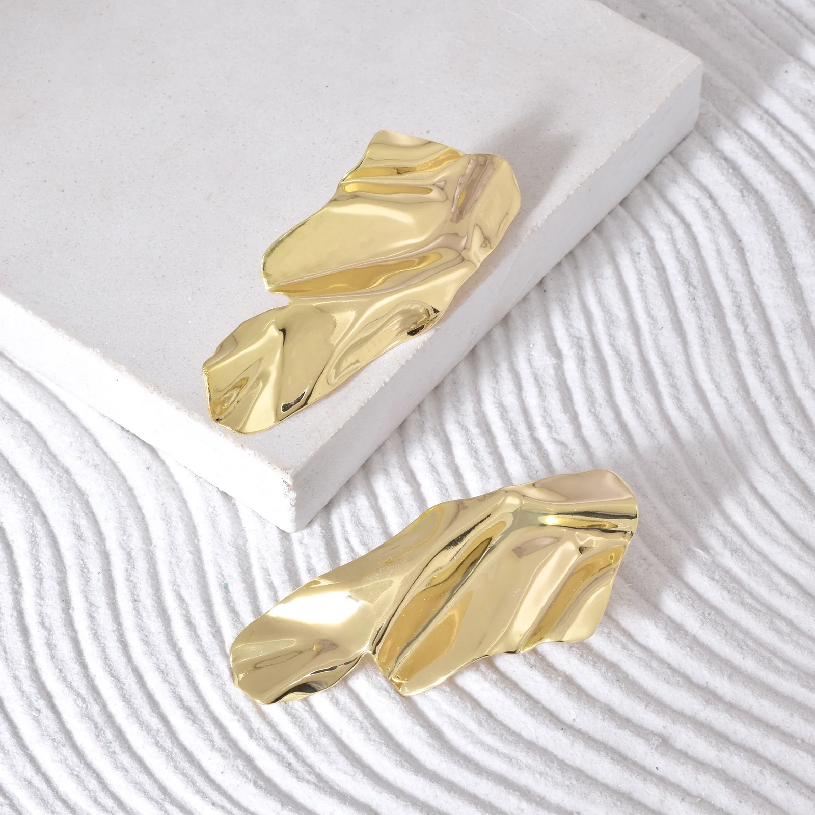 Alexandra Gold Earrings - Image 2
