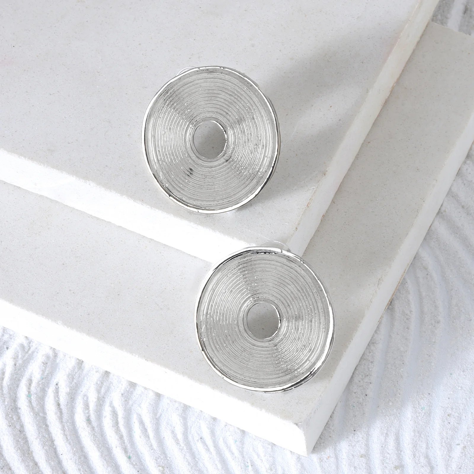 Artemis Silver Earrings - Image 2