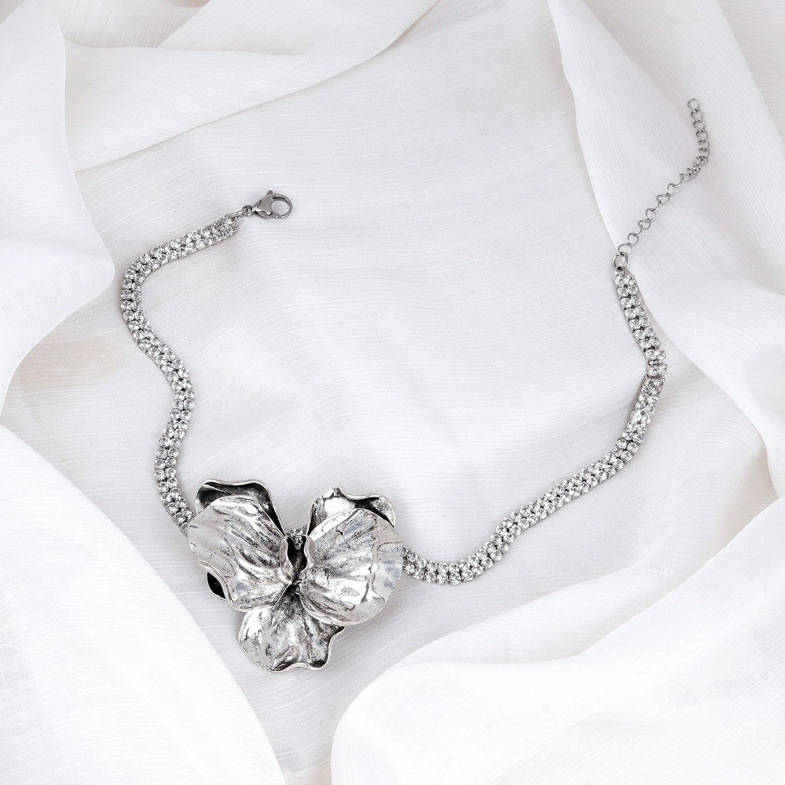 Asteria Silver Necklace - Image 2