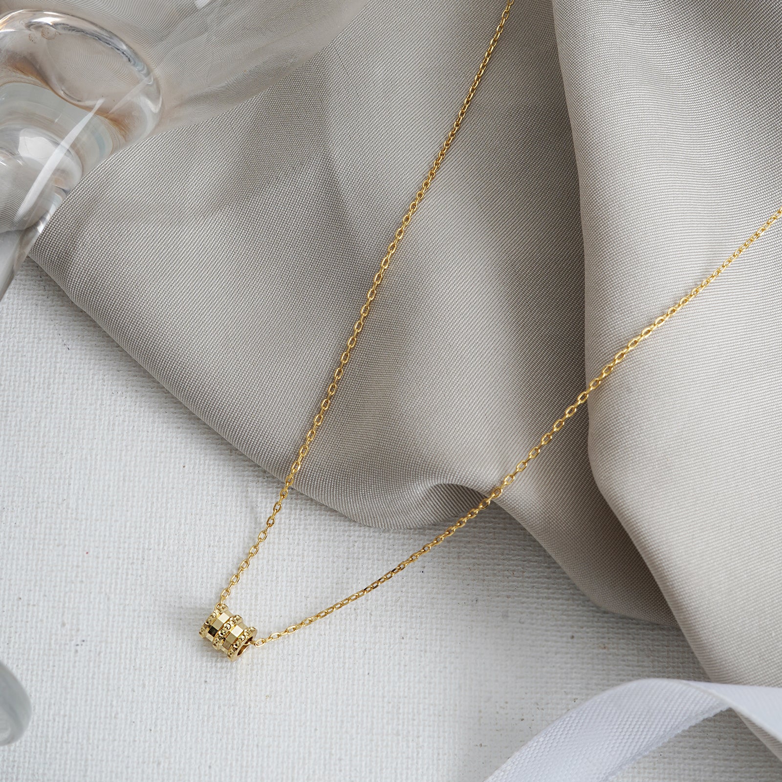 Auburn Barrel Gold Necklace - Image 2