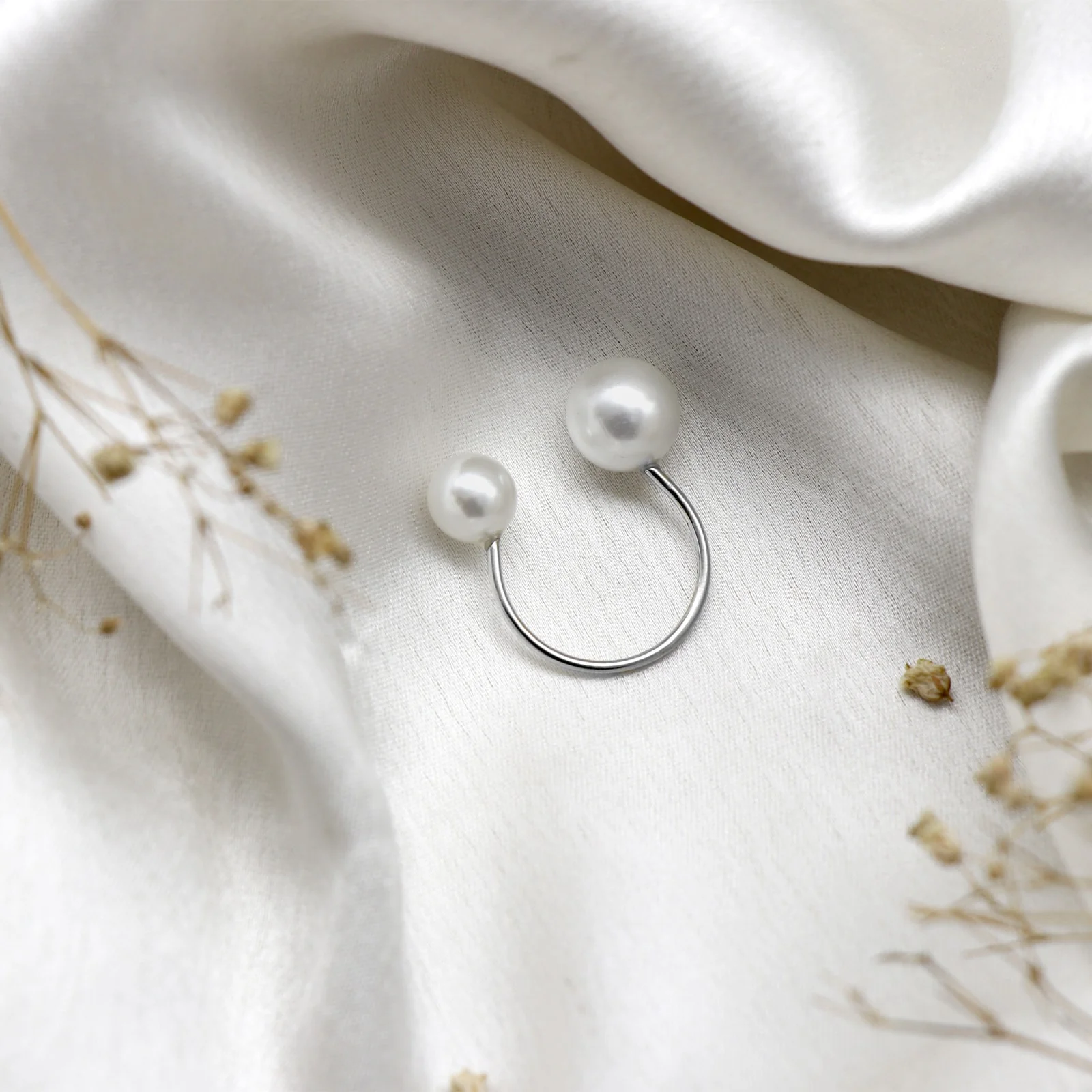 Basra Pearl Silver Ring - Image 2