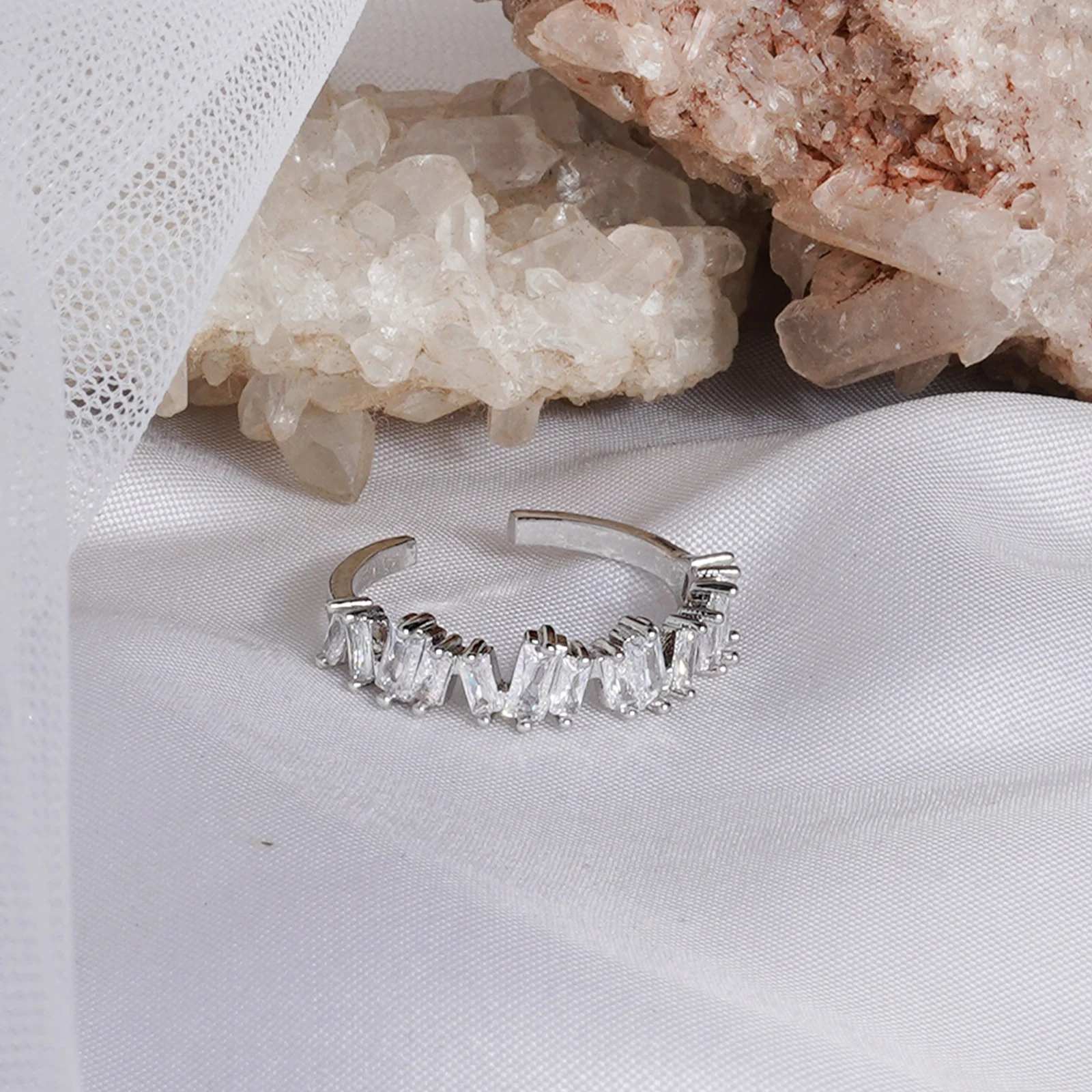 Beam in Silver Love Triangle - Image 7