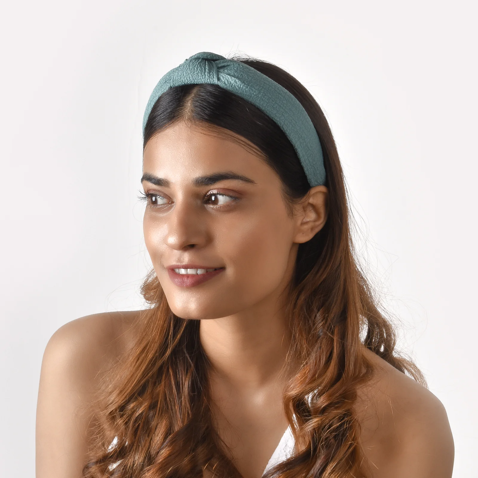 Bewitched Arabella Green Knotted Hairband - Image 2