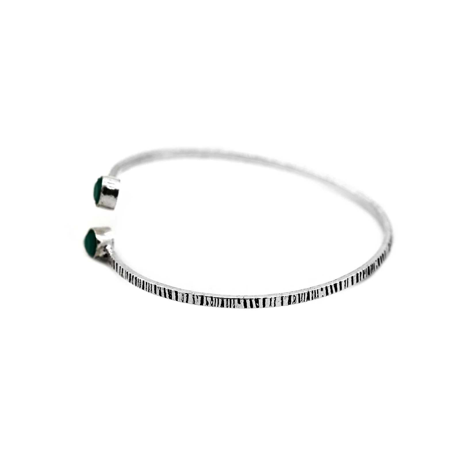 Bhamini Dark Green Silver Oxidized Bracelet - Image 4