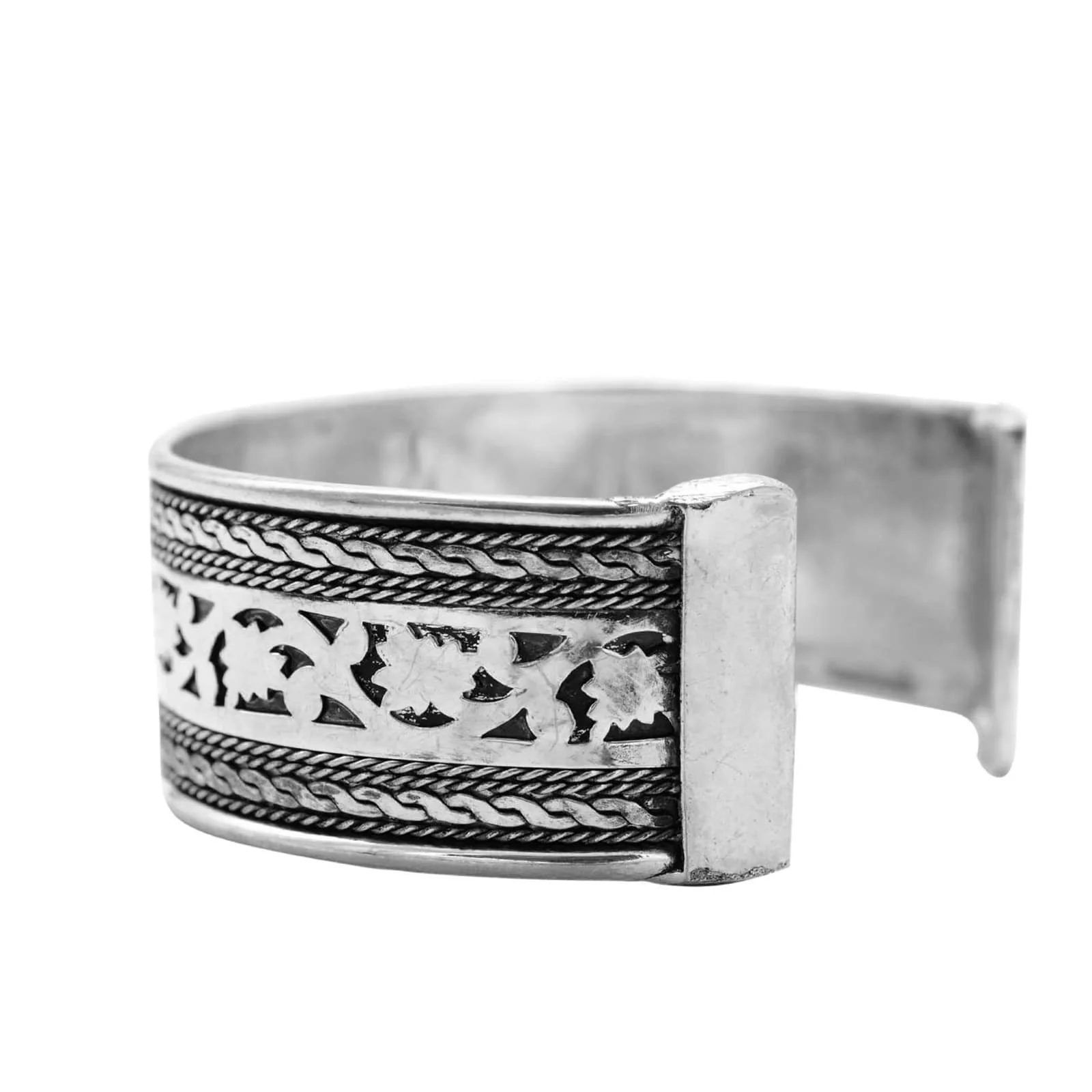 Chaya Floral Embossed Silver Oxidized Cuff - Image 4