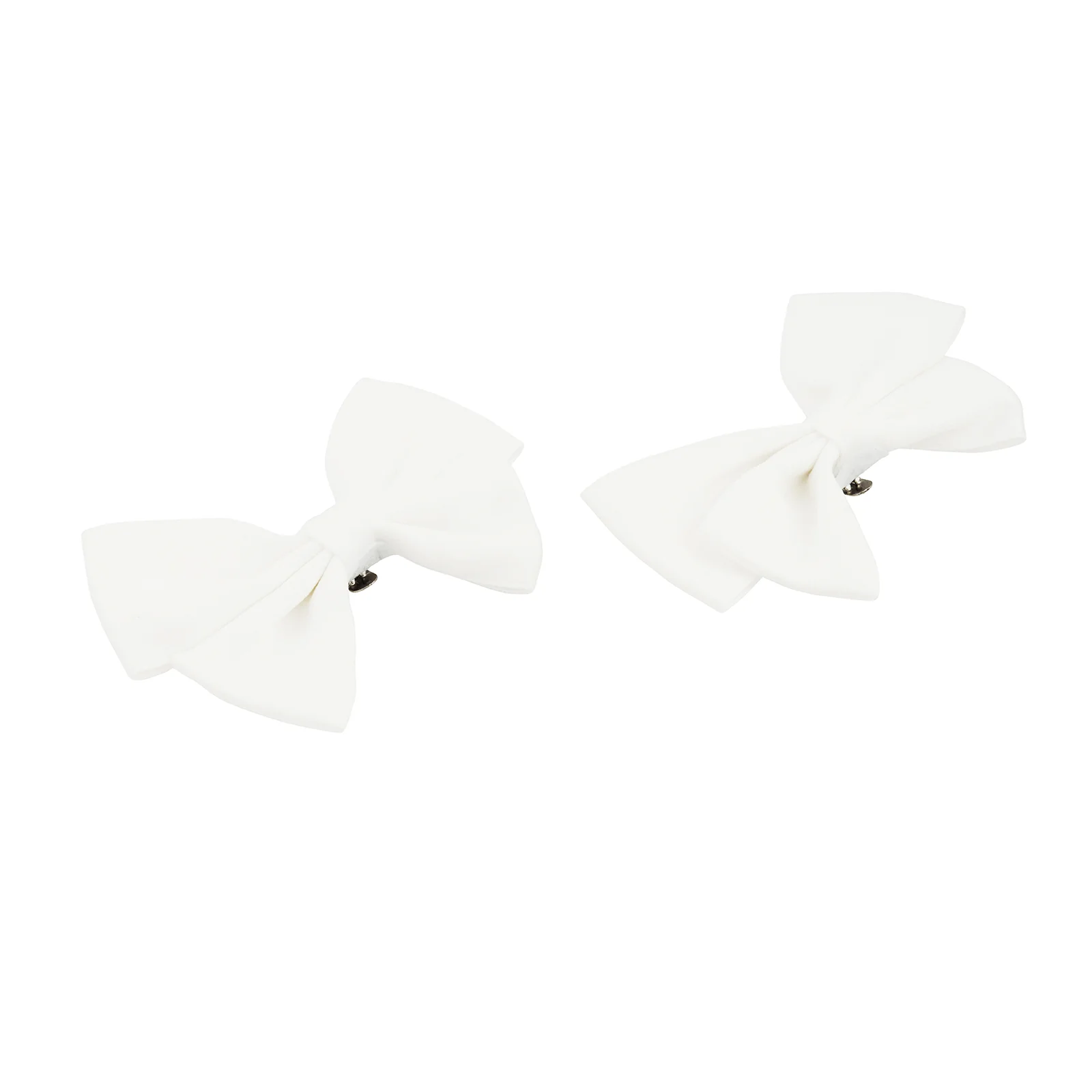 Bowtique White Shoe Clip - Image 4