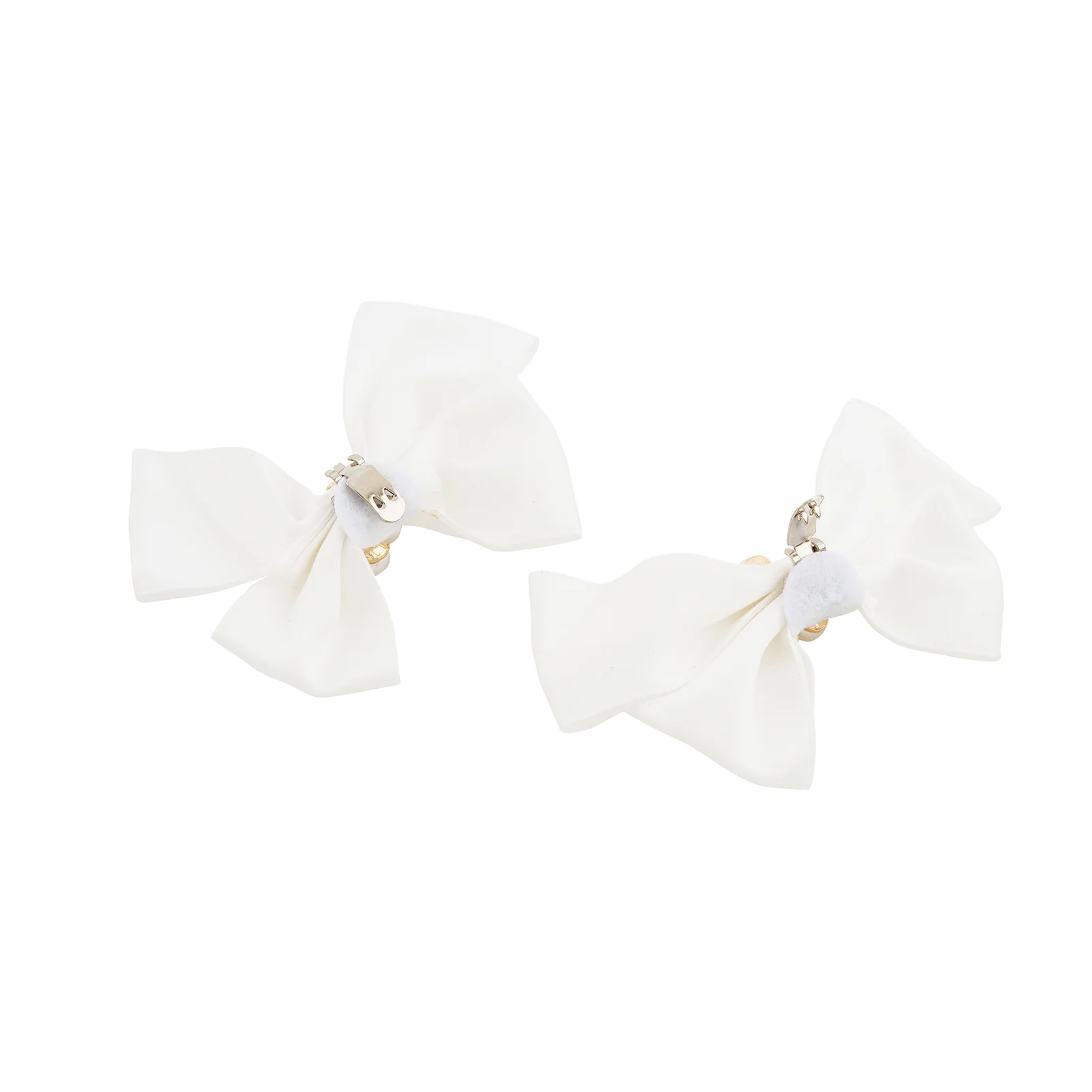 Chic Knot White Shoe Clip - Image 5