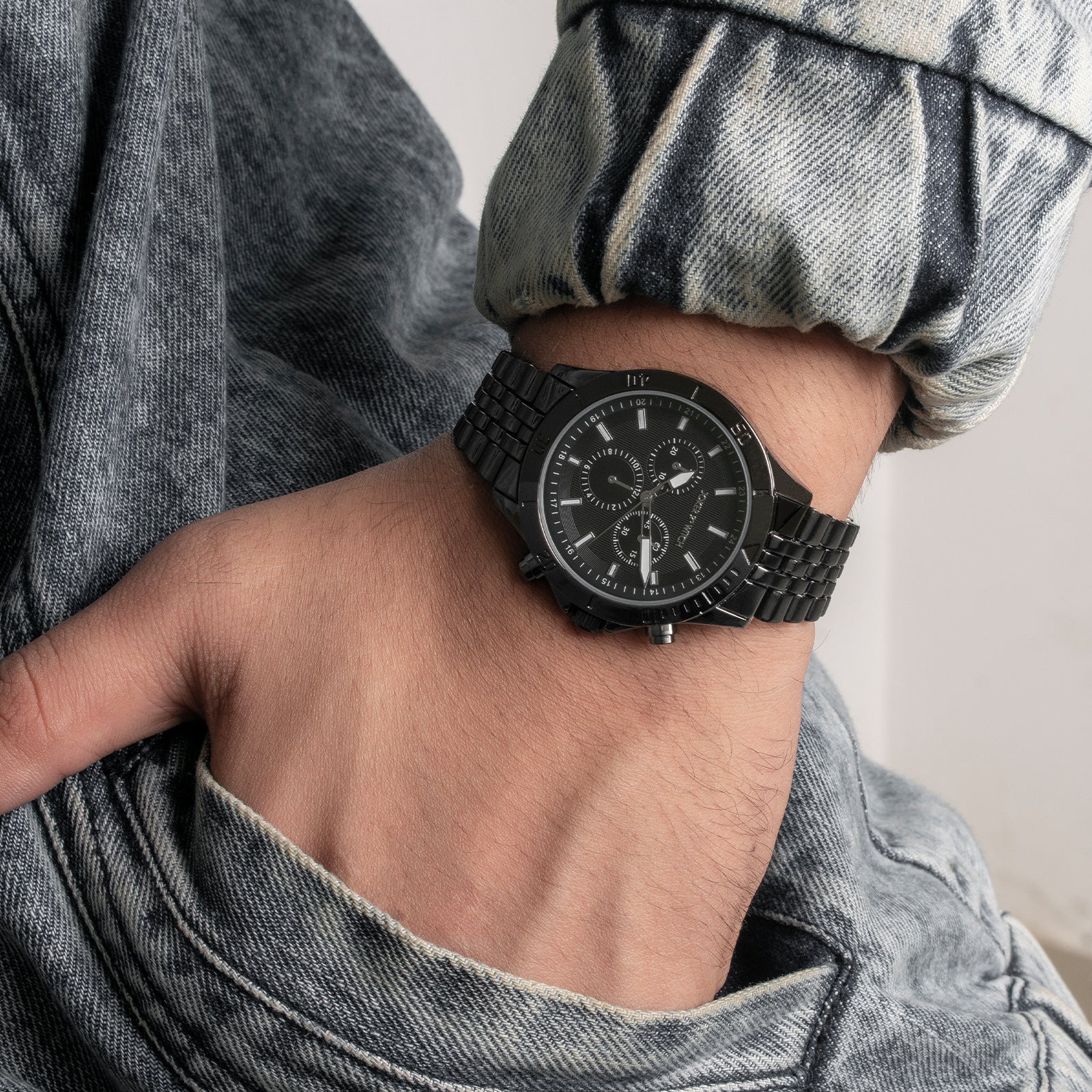 Connery Black Large Dial Linked Chain Strap Men's Watch - Image 2