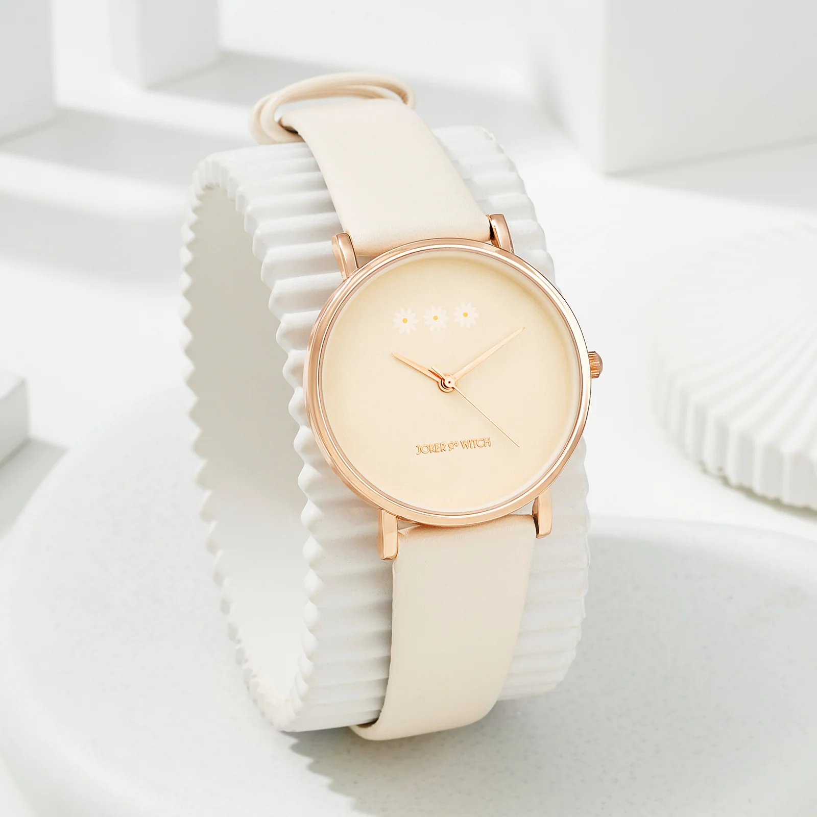 Printed Cream Beige Medium Dial PU Strap Women's Watch - Image 2