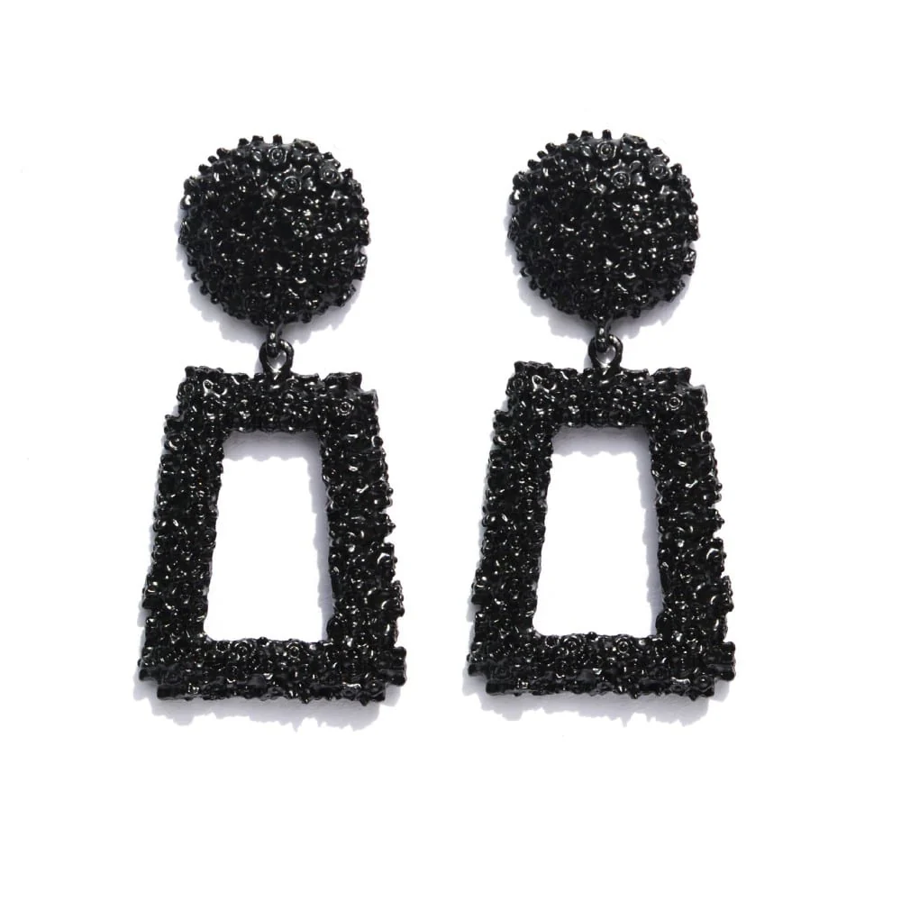 Crumbled Roses Metallic Black Party Earrings - Image 3