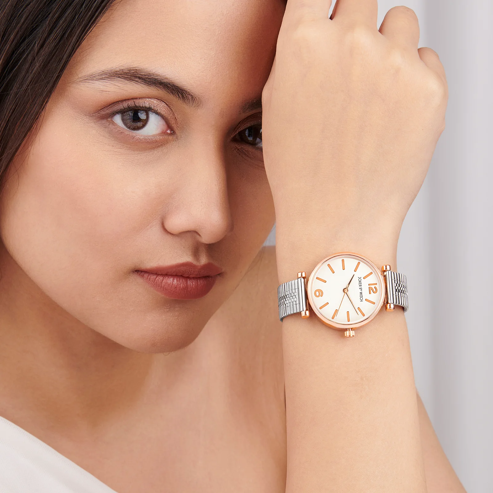 Demi White Medium Dial Silver Mesh Strap Women's Watch - Image 2