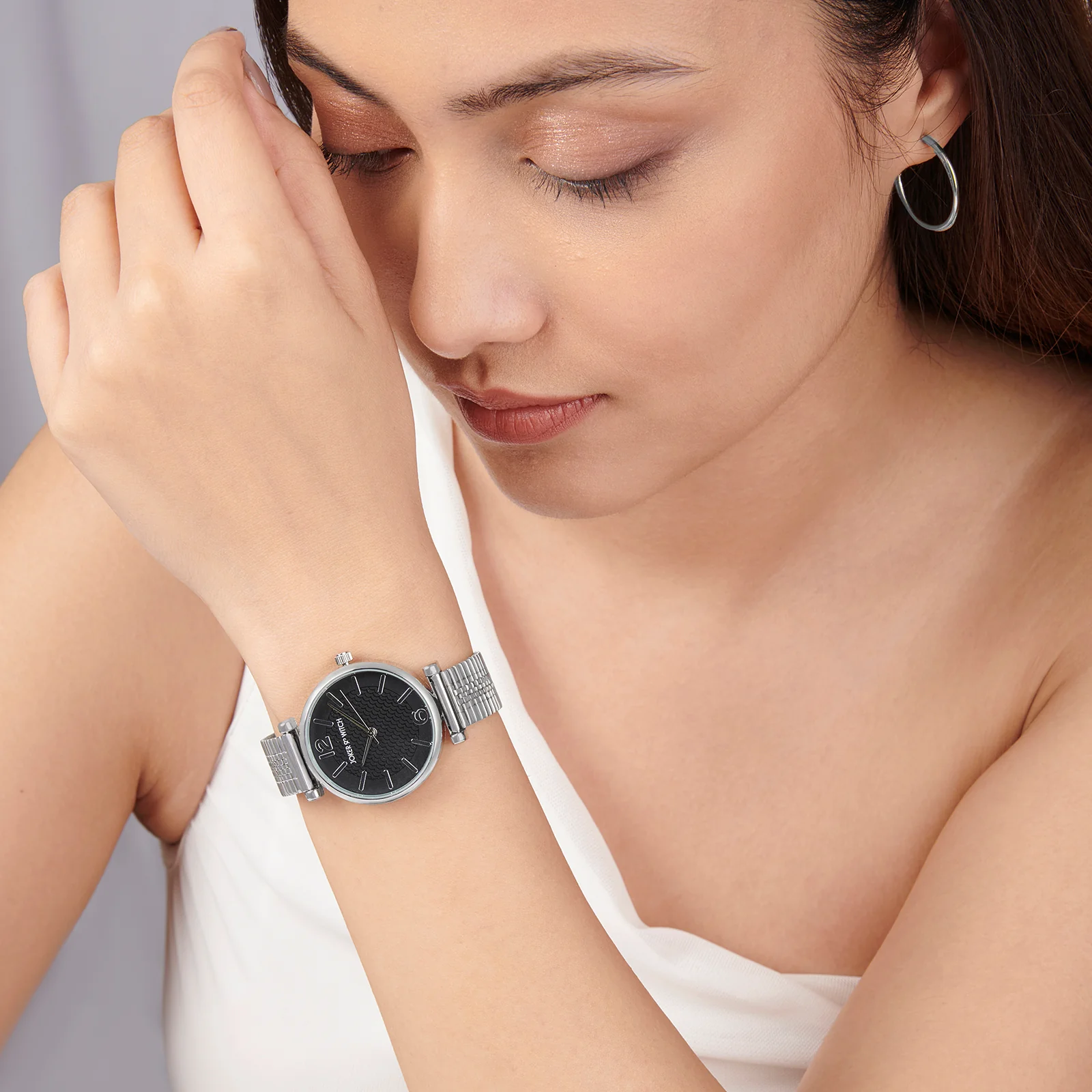 Demi Black Medium Dial Silver Mesh Strap Women's Watch - Image 2