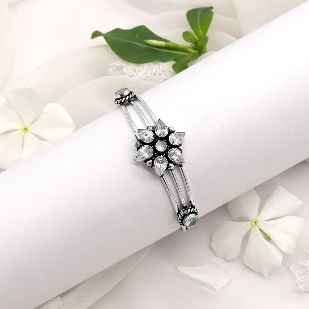 Dhatri White Silver Oxidized Bracelet - Image 2