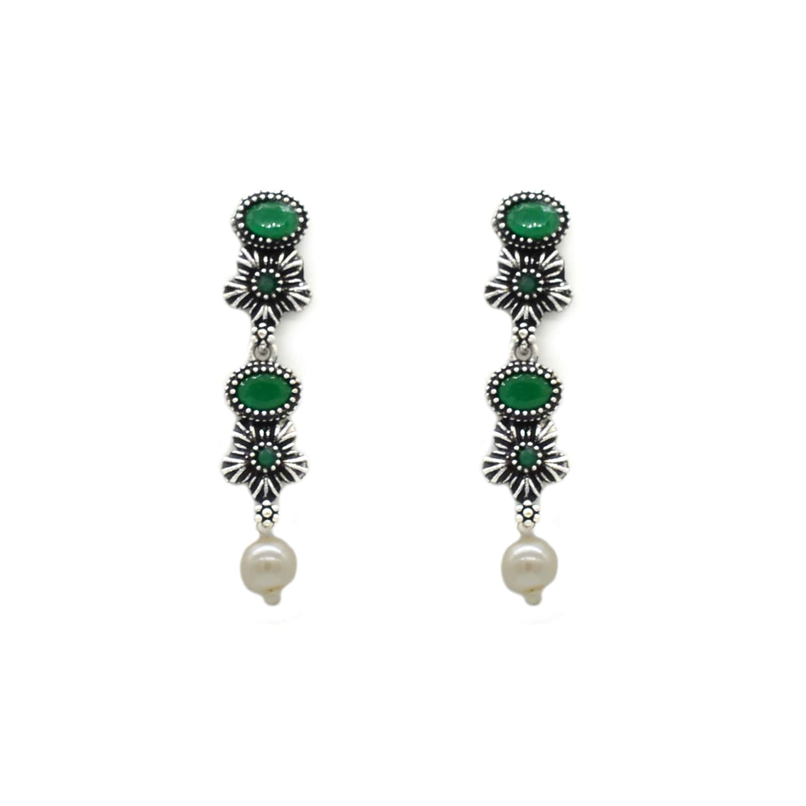 Ekladh Green Stone Silver Pearl Necklace Set - Image 9