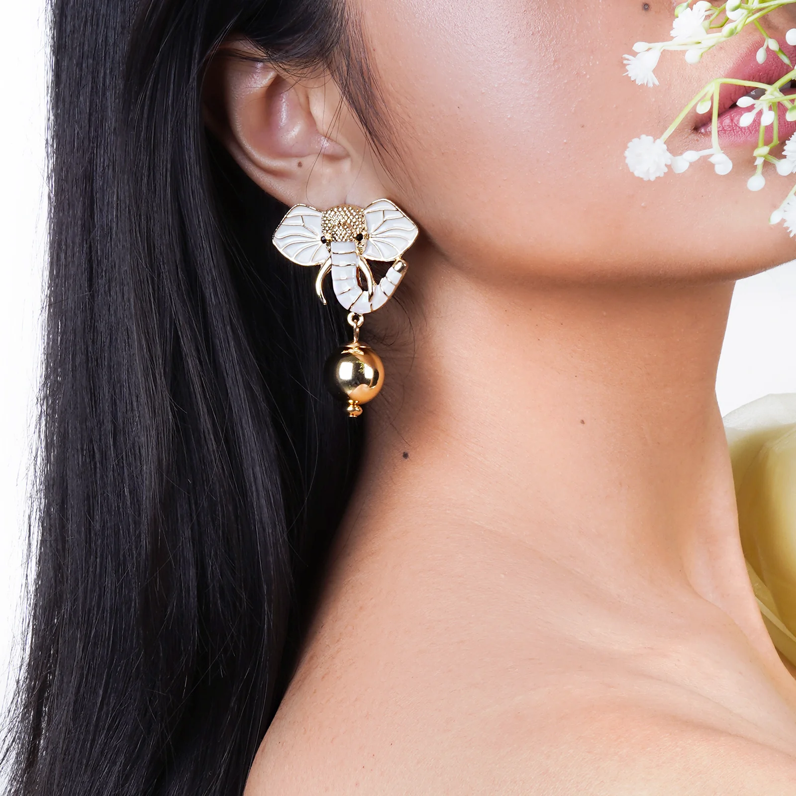 Eli The Elephant White And Gold Earring - Image 2