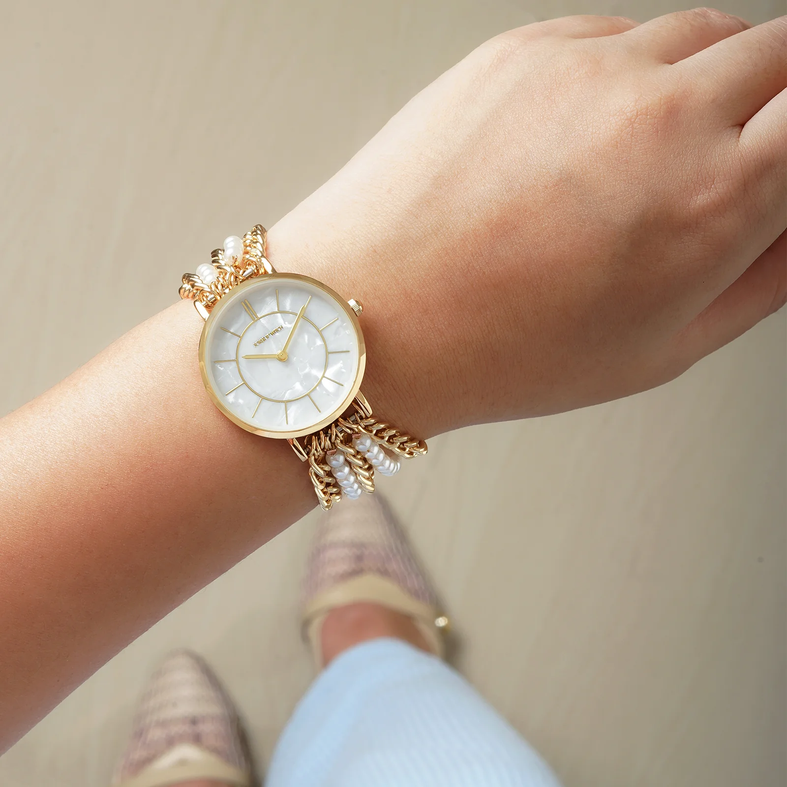 Elloria White MOP Medium Dial Gold Pearl Strap Women's Watch - Image 3