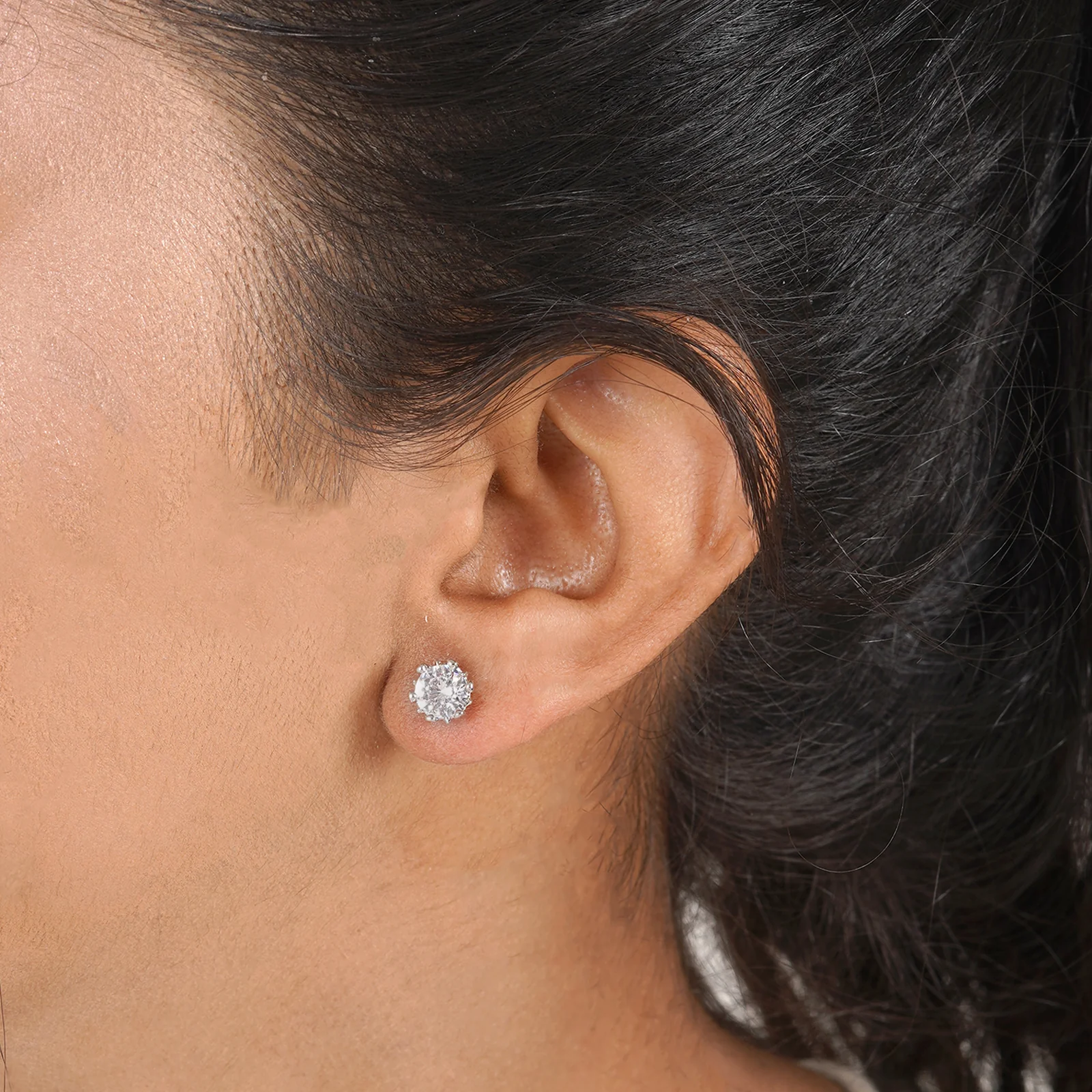 Eris Snowflake Rhinestone Earring - Image 2