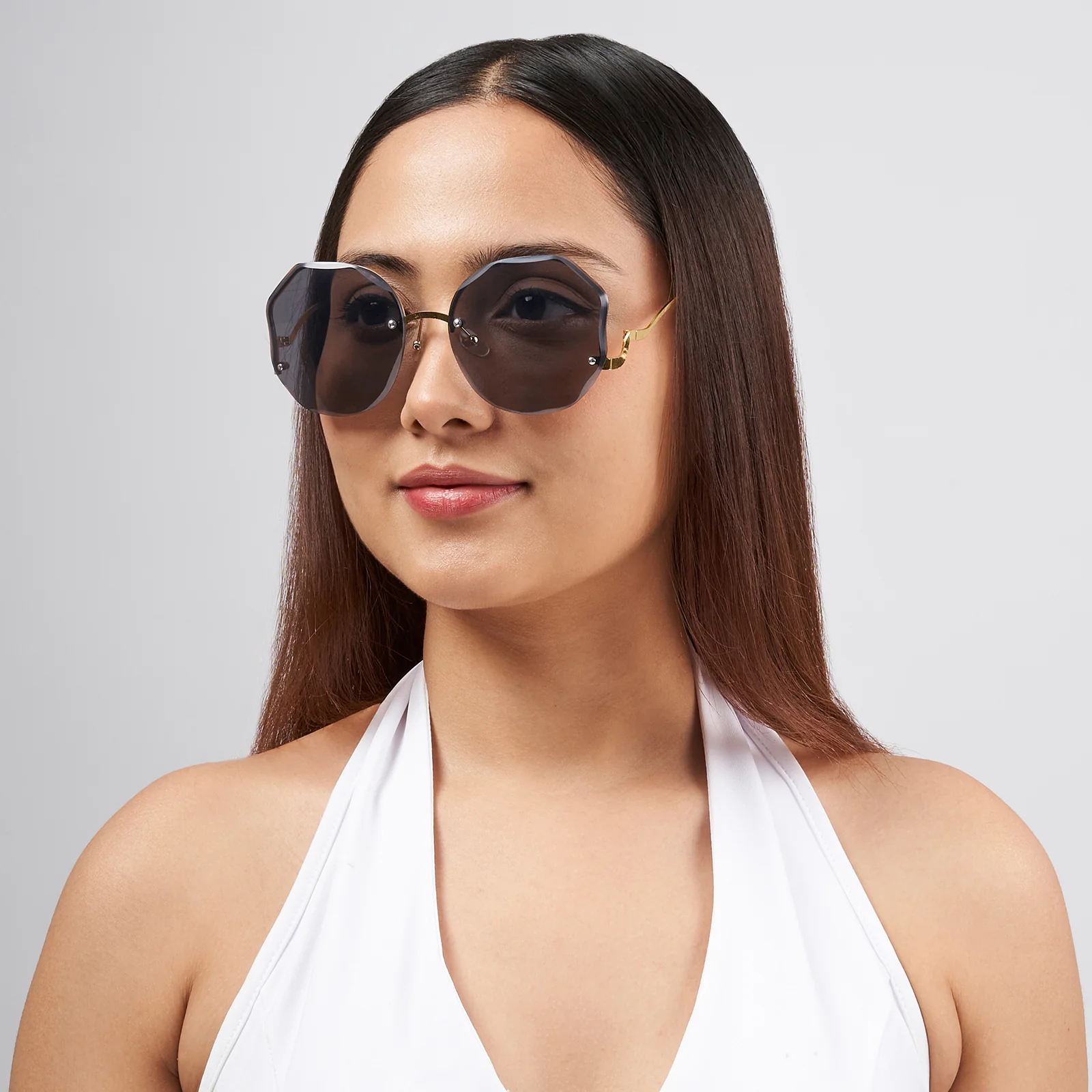 Fetucia Octagon Round Black Sunglasses - Image 2