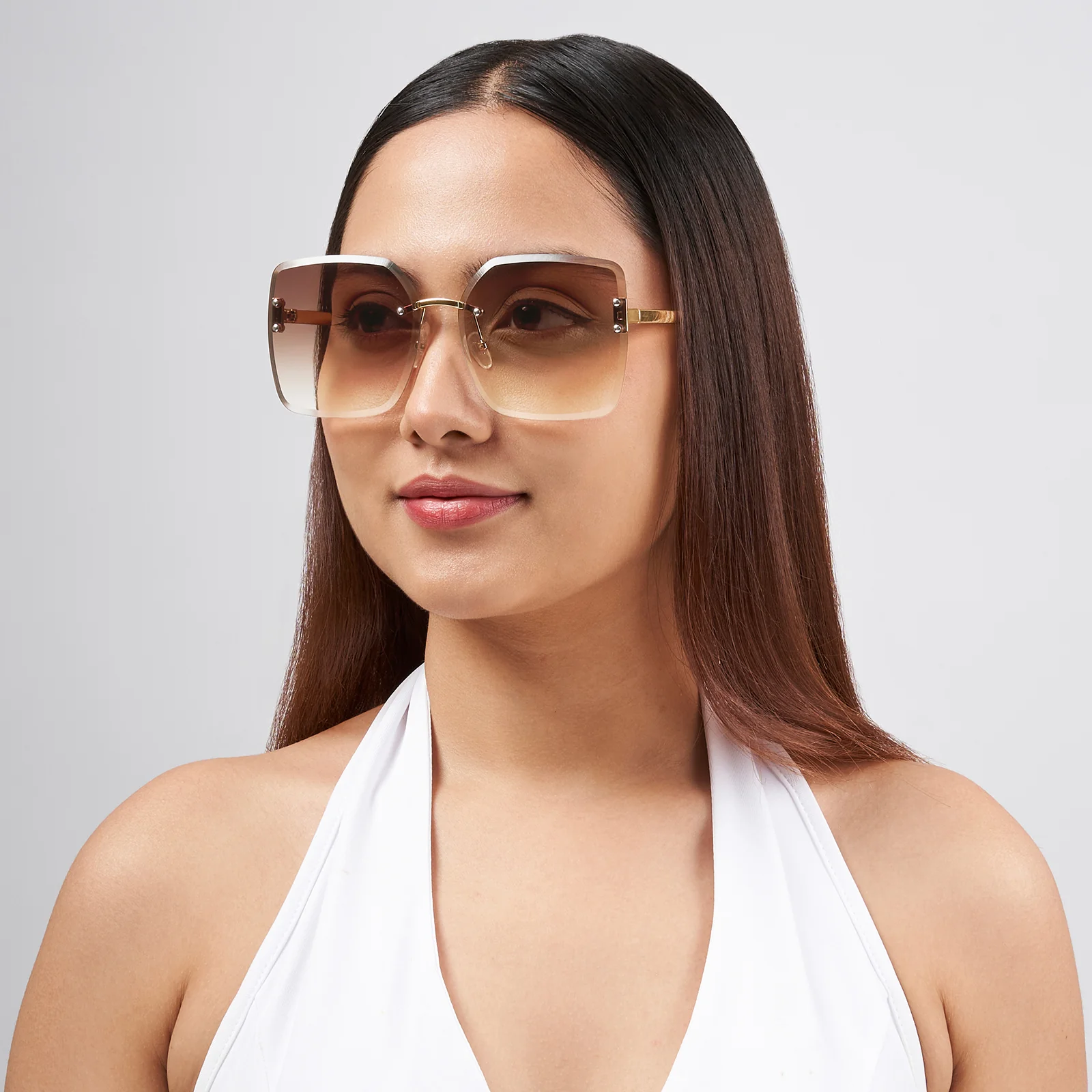 Flare Butterfly Brown Ombre Lens Gold Frame Sunglasses - Image 2