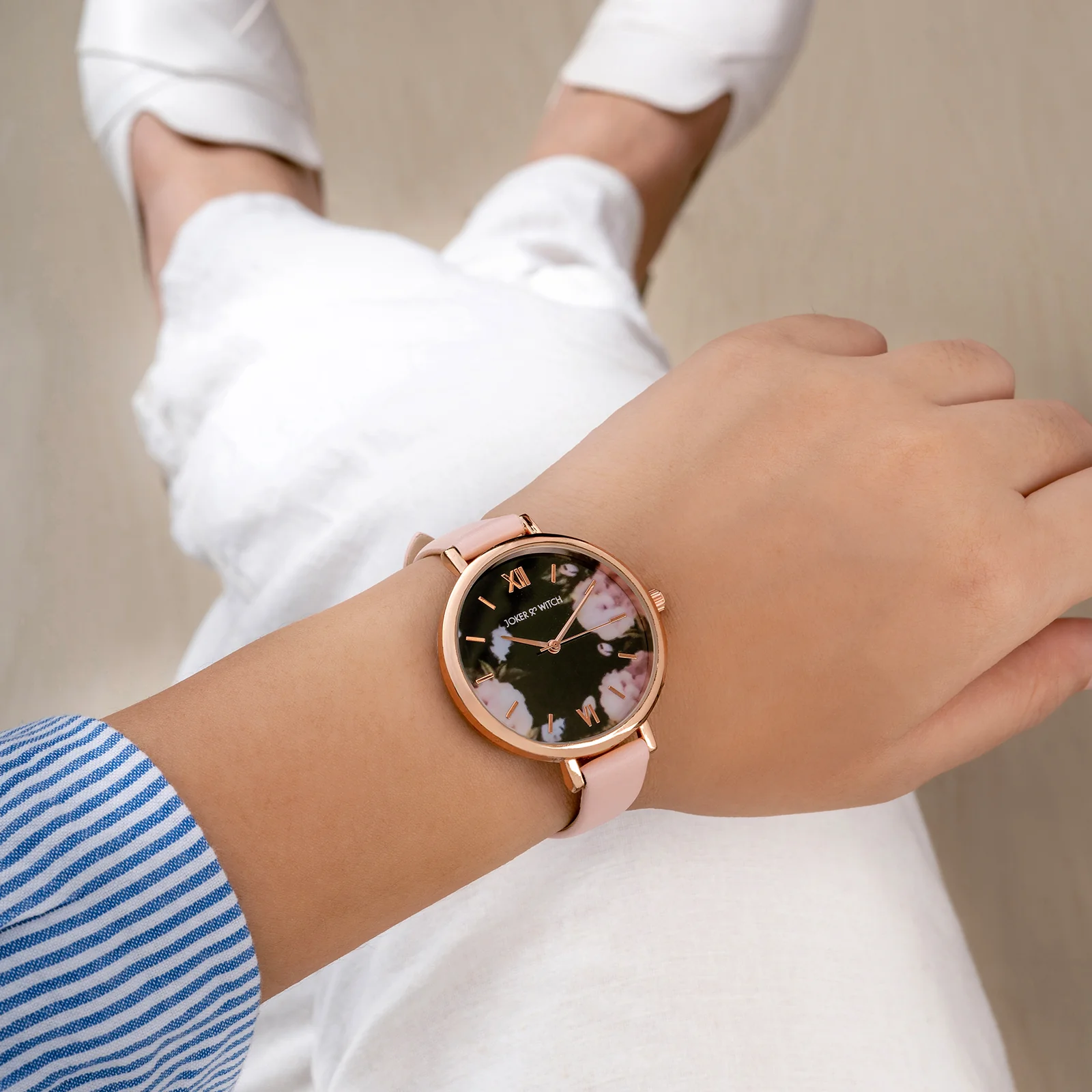 Fluer Black Large Dial Pink PU Strap Women's Watch - Image 2