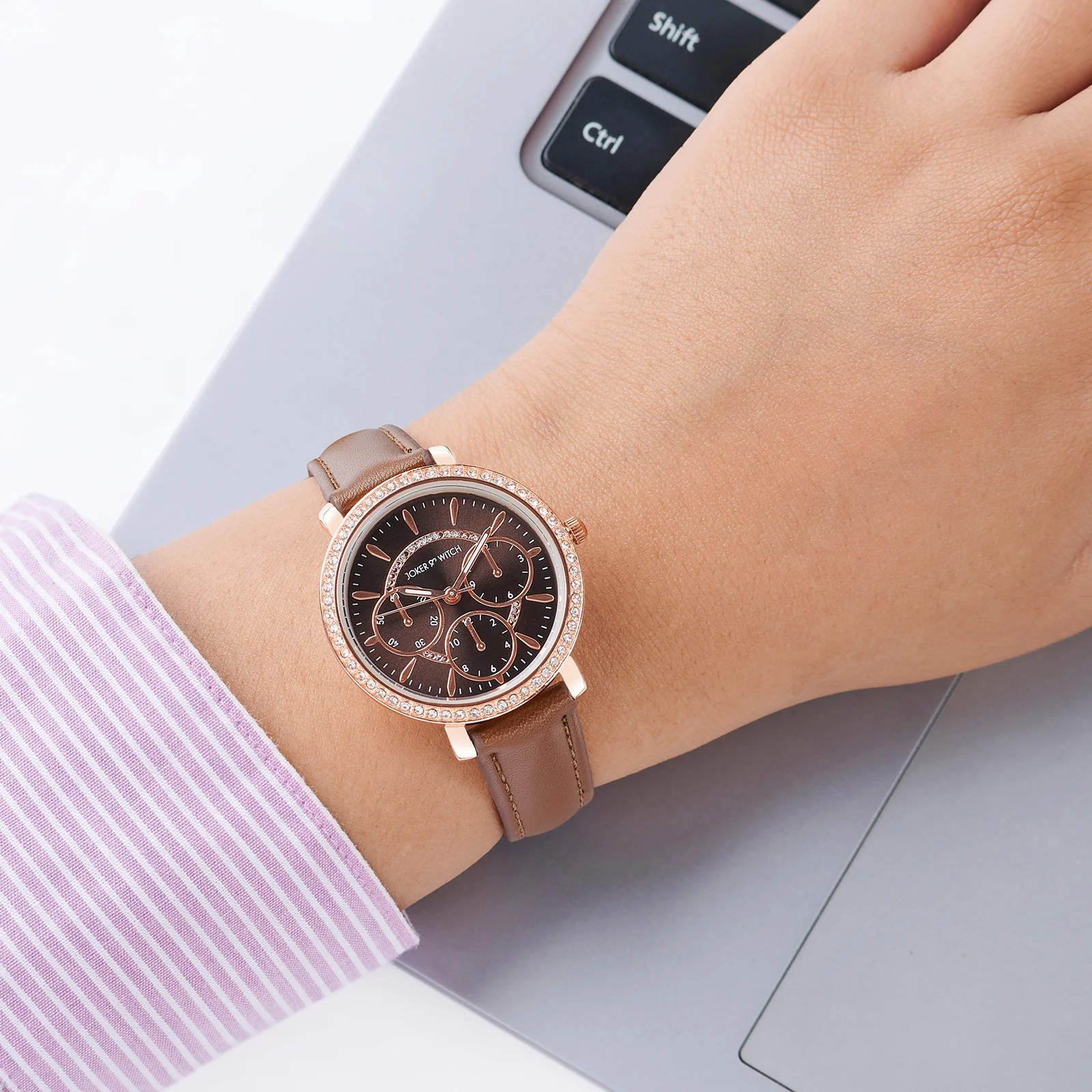 Giselle Brown Medium Rhinestone Dial PU Strap Women's Watch - Image 2