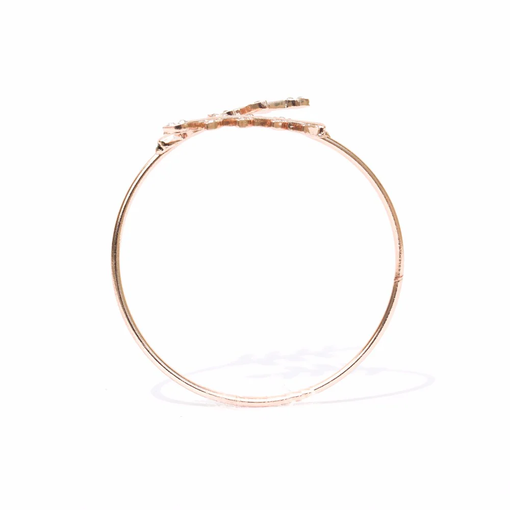 Grecian Goddess Love Triangle - Image 9