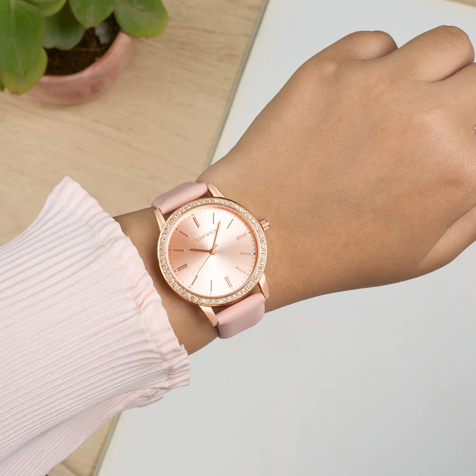 Halo Rosegold Sunray Large Rhinestone Dial Pink PU Strap Women's Watch - Image 2