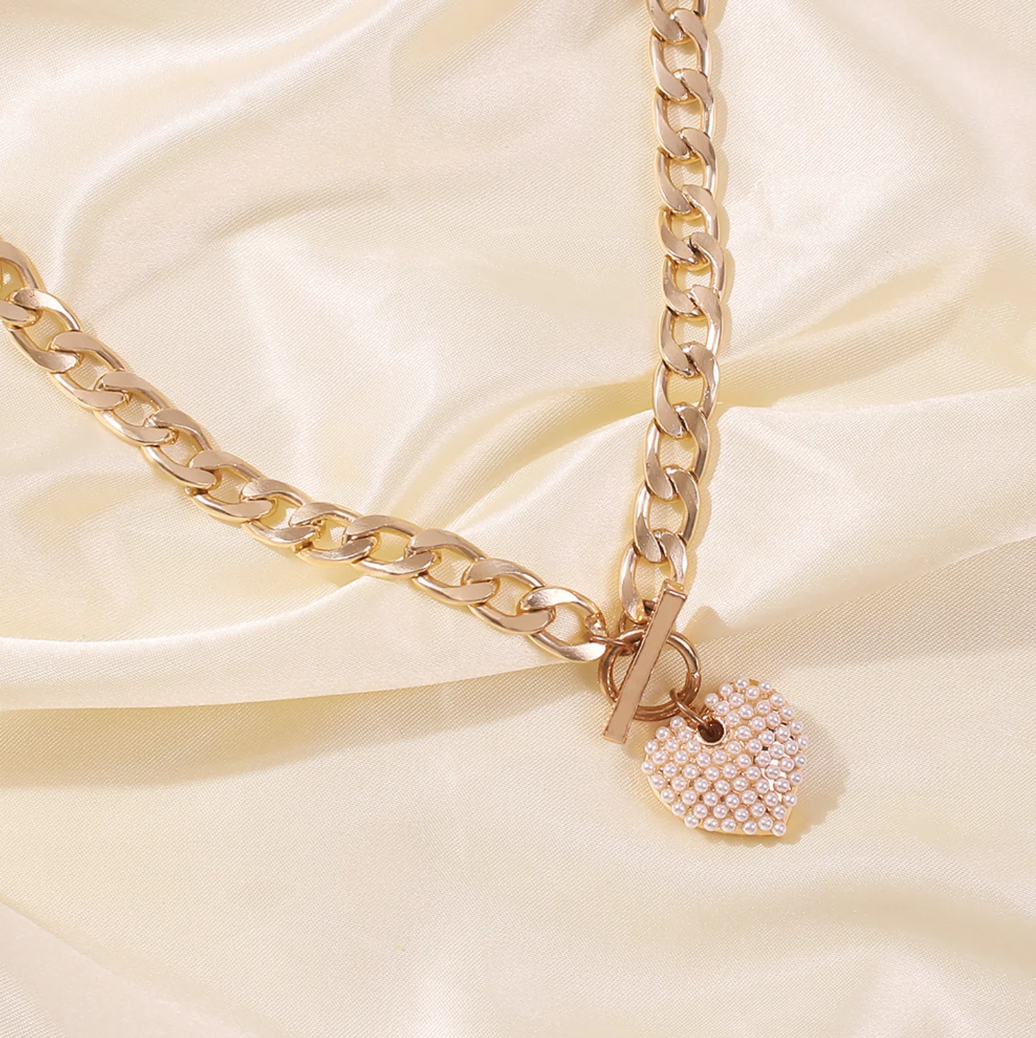 Heart Pearl Charm Gold Chain Link Necklace - Image 8