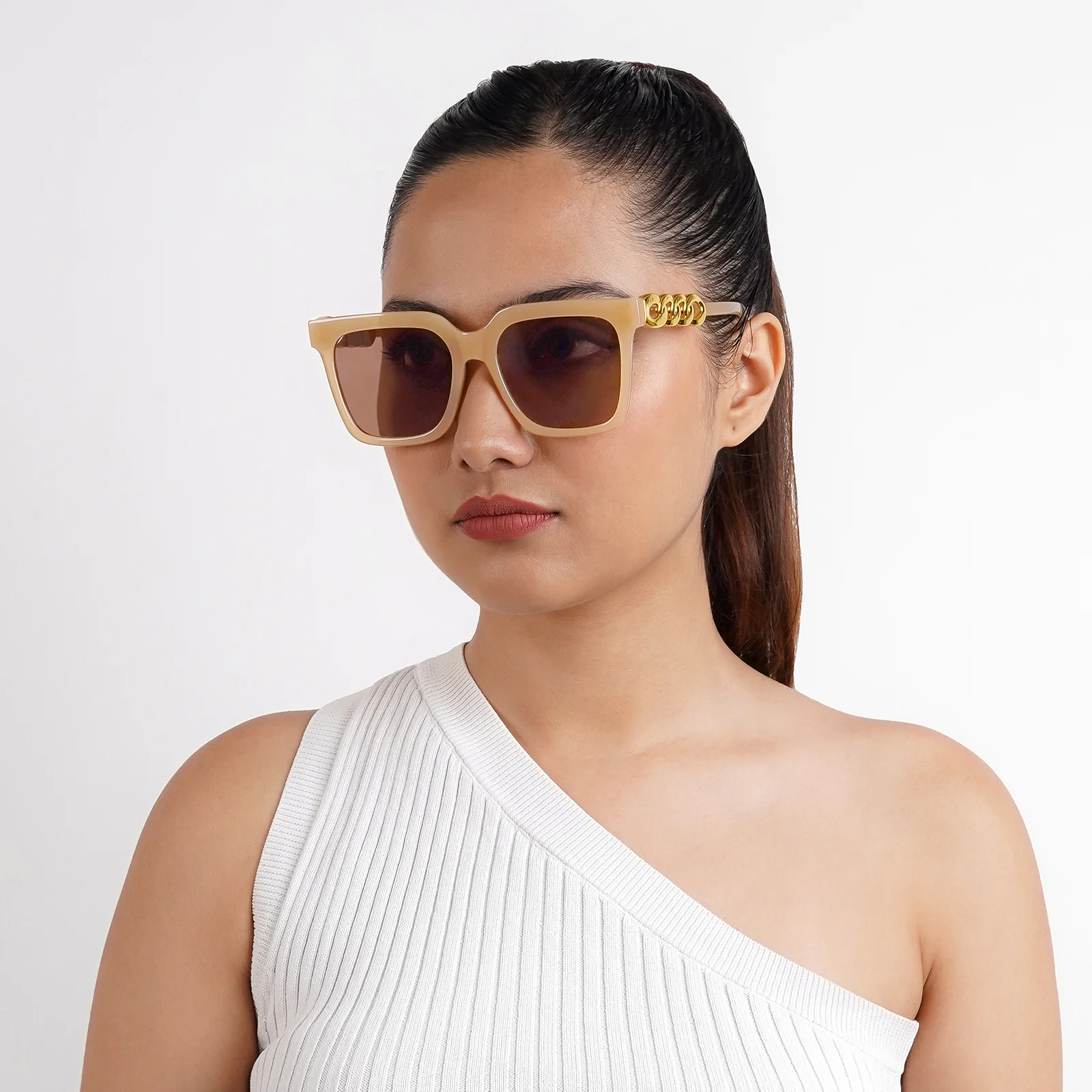 Henessy Brown Oversized Wayfarer - Image 2