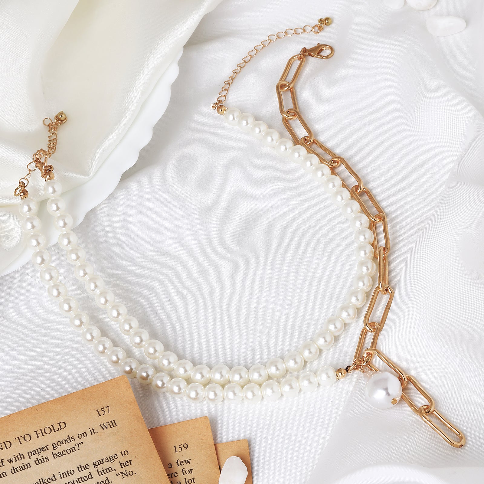 Hestia Gold Necklace - Image 2