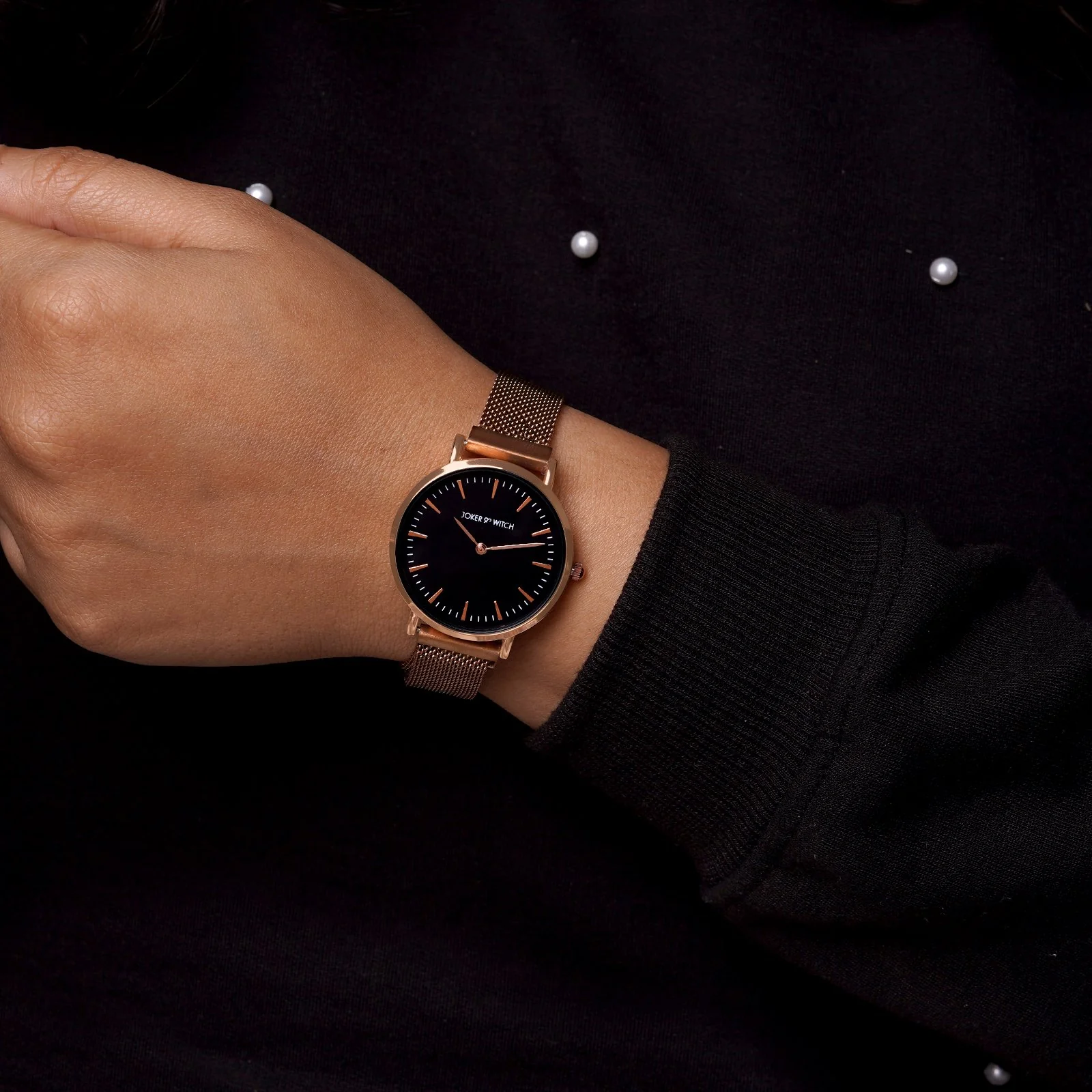 Ivy Black Medium Dial Rose Gold Magnetic Strap Women's Watch - Image 2