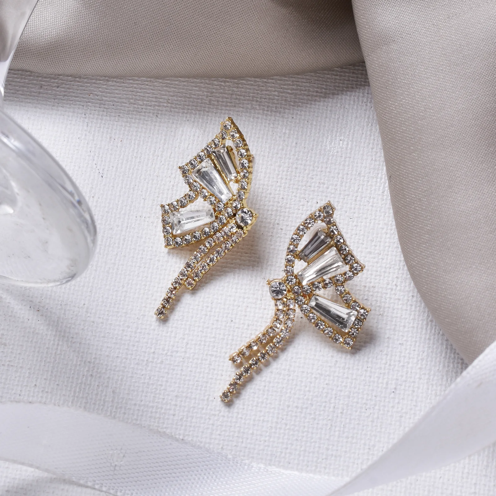 Jett Gold Butterfly Earring - Image 2