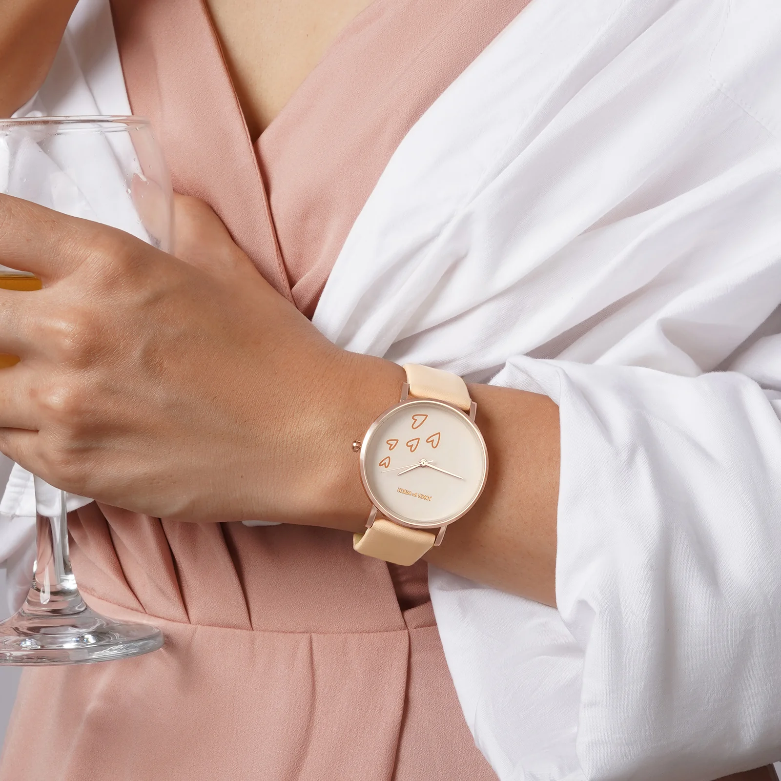Printed Jubilant Beige Medium Dial PU Strap Women's Watch - Image 2