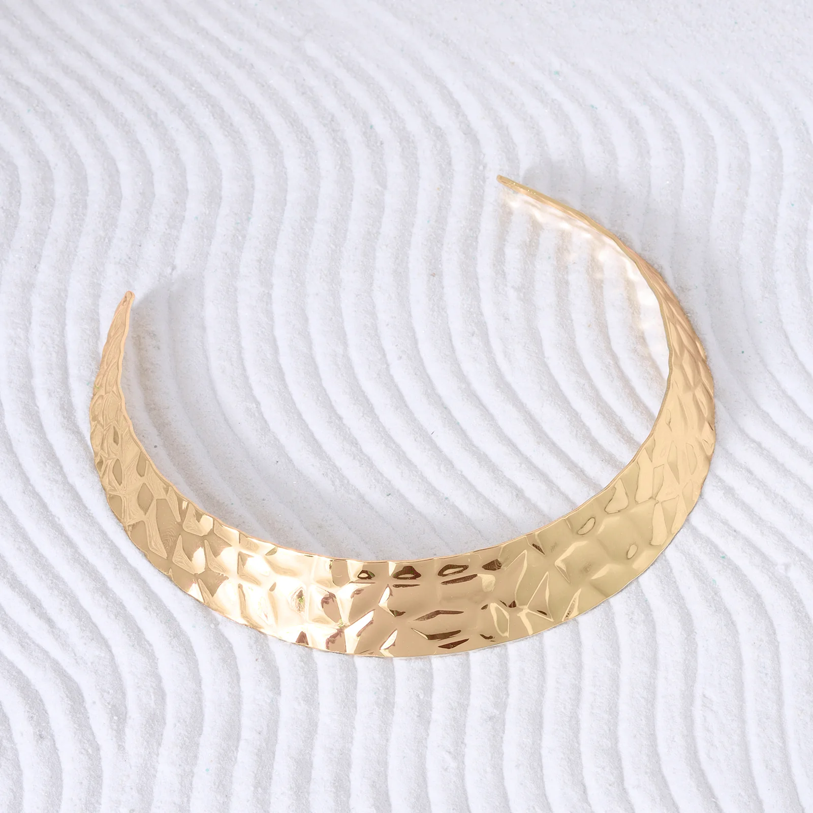 Kalliope Gold Necklace - Image 2