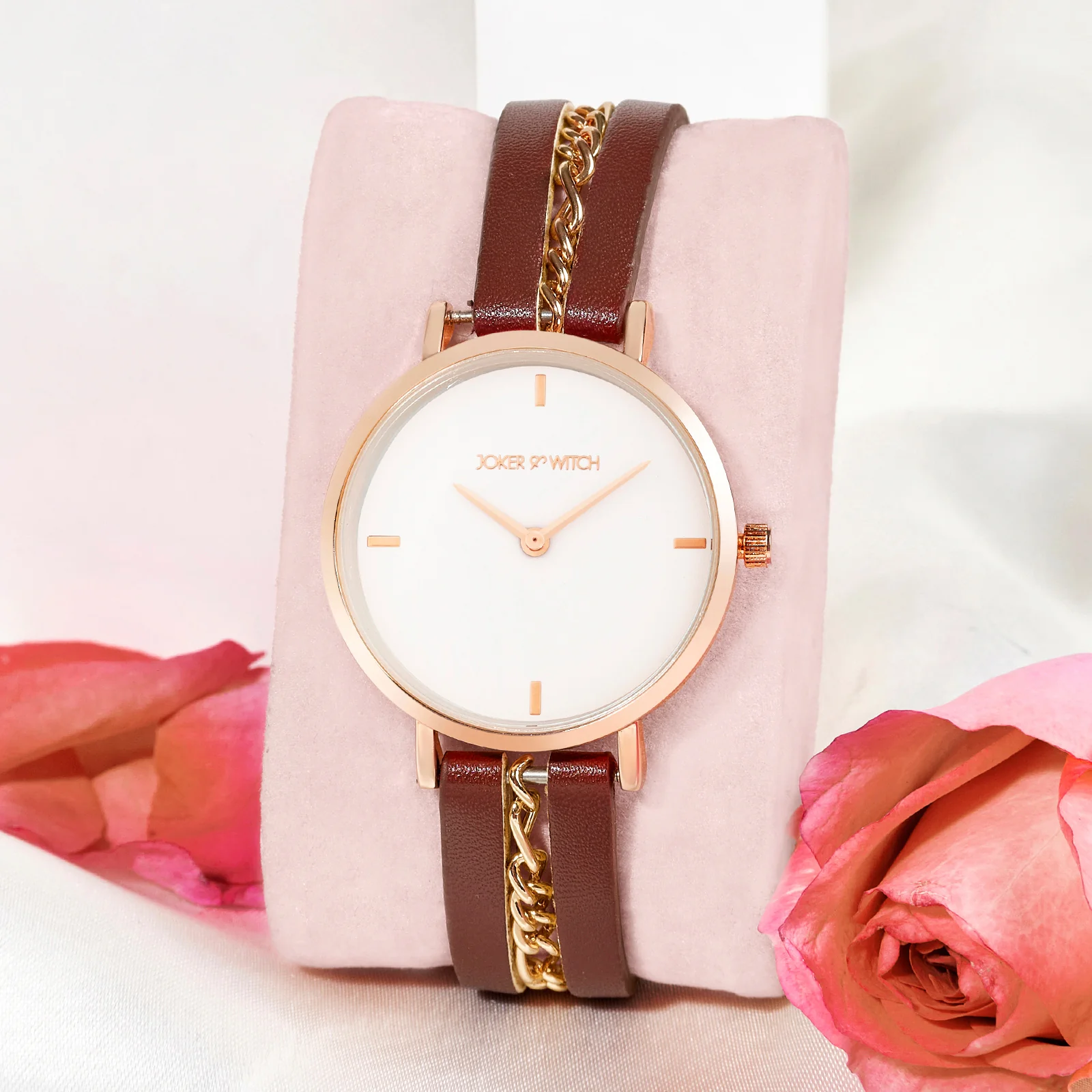 Kristina White Medium Dial Maroon PU-Chain Strap Women's Watch - Image 2