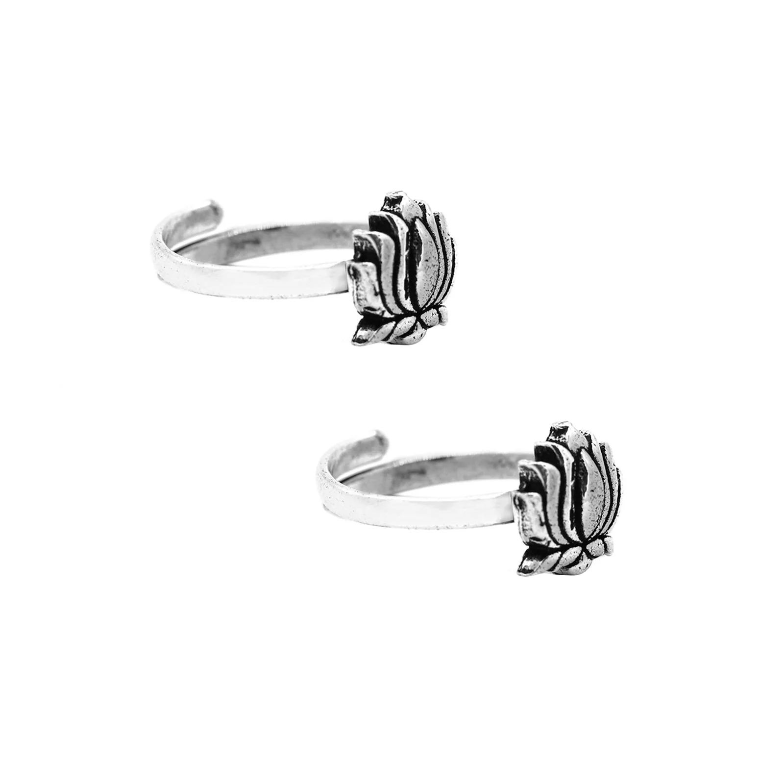 Kshtriya Lotus Silver Oxidized Toe rings - Image 4
