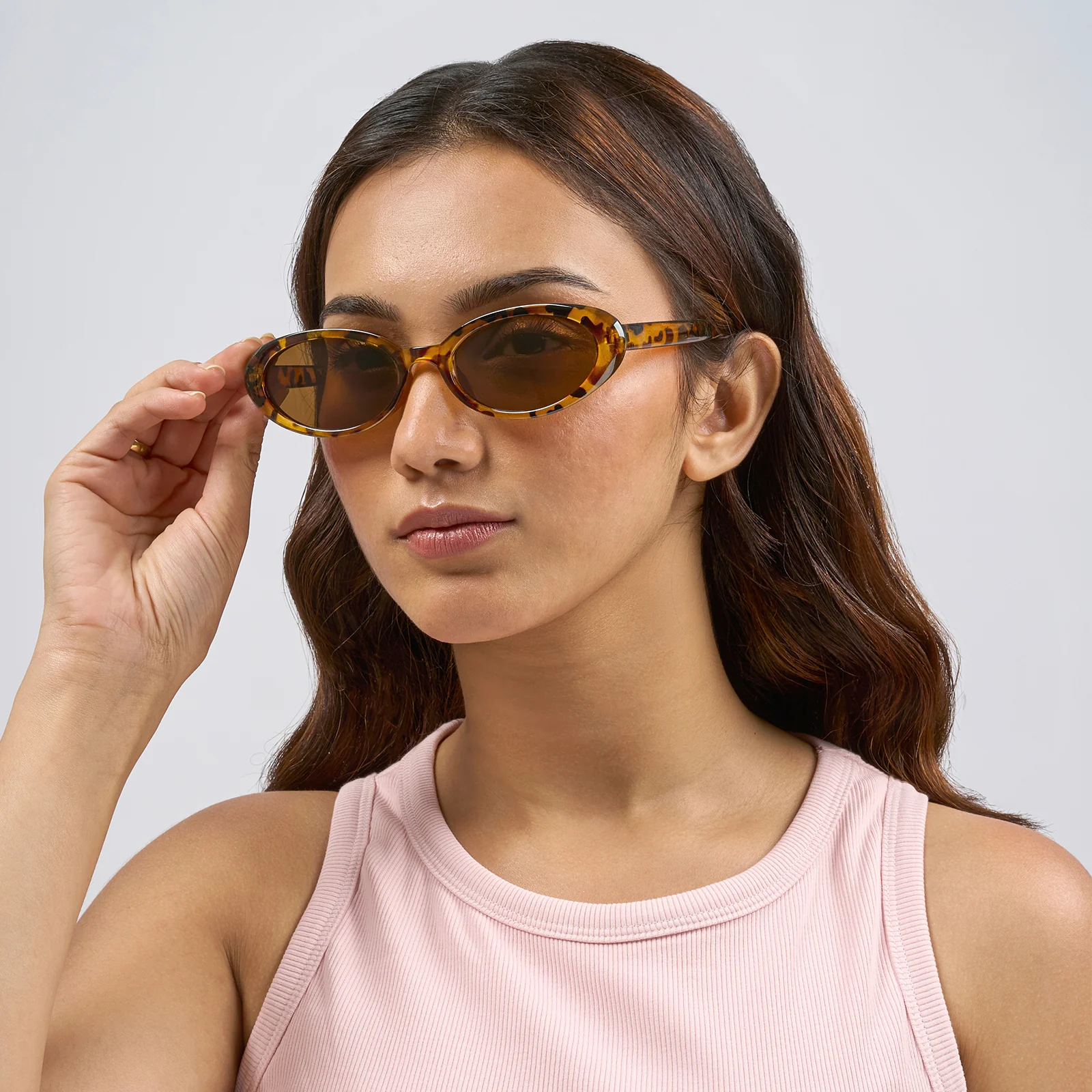 Kyoko Oval Leopard Print Sunglasses - Image 2