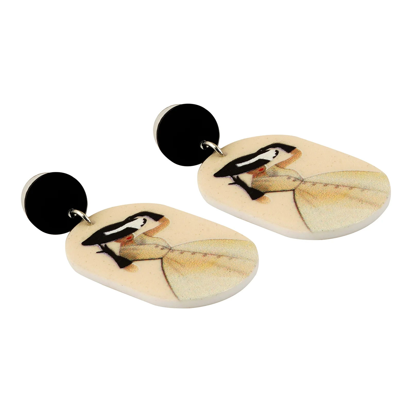 Lady In White Earrings - Image 4