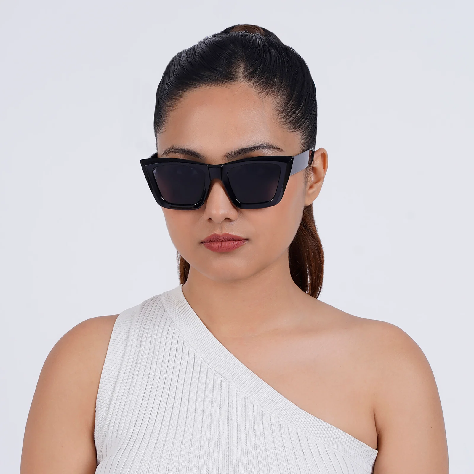 Larissa Black Sunglasses - Image 6