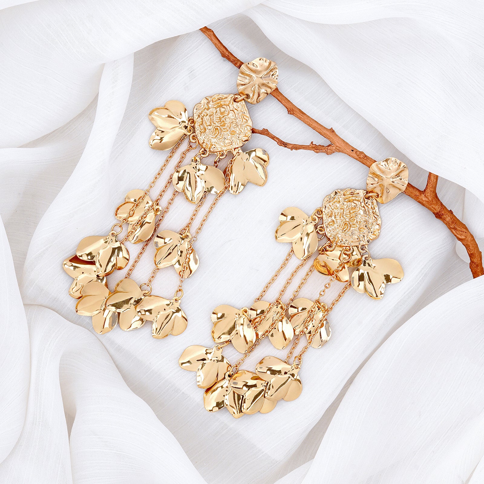 Lilian Gold Earrings - Image 2