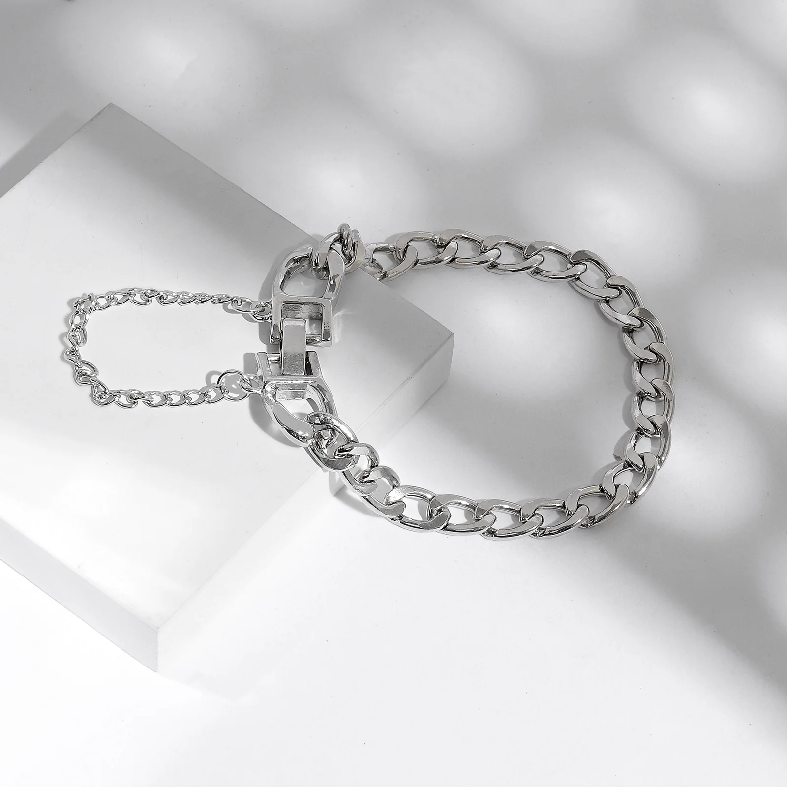 Link Men Silver Bracelet - Image 2