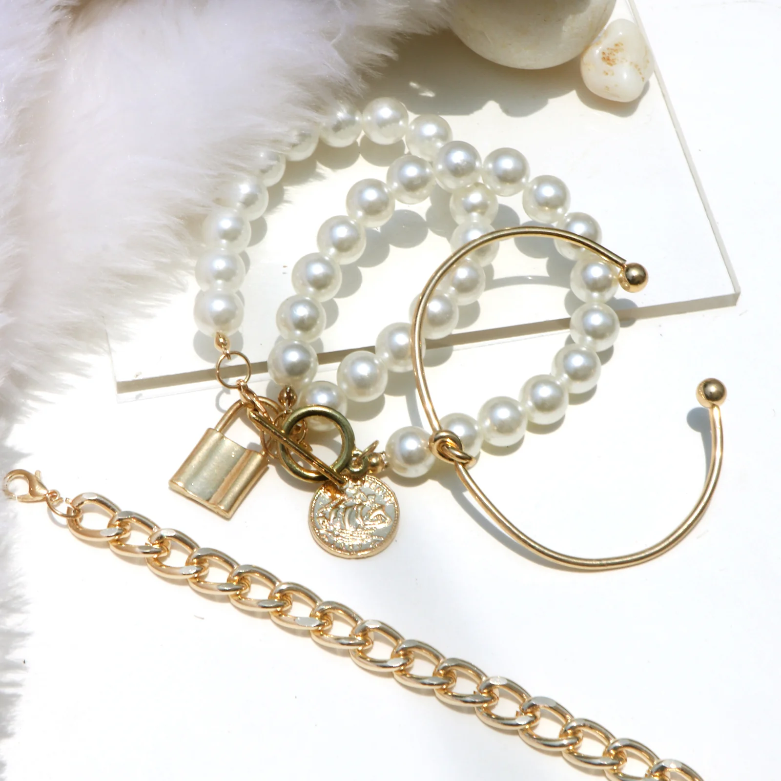 Lively Pearl and Gold Set of 4 Bracelets - Image 2