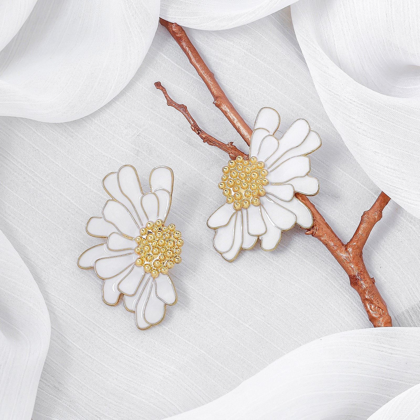 Lolanthe White Earrings - Image 2