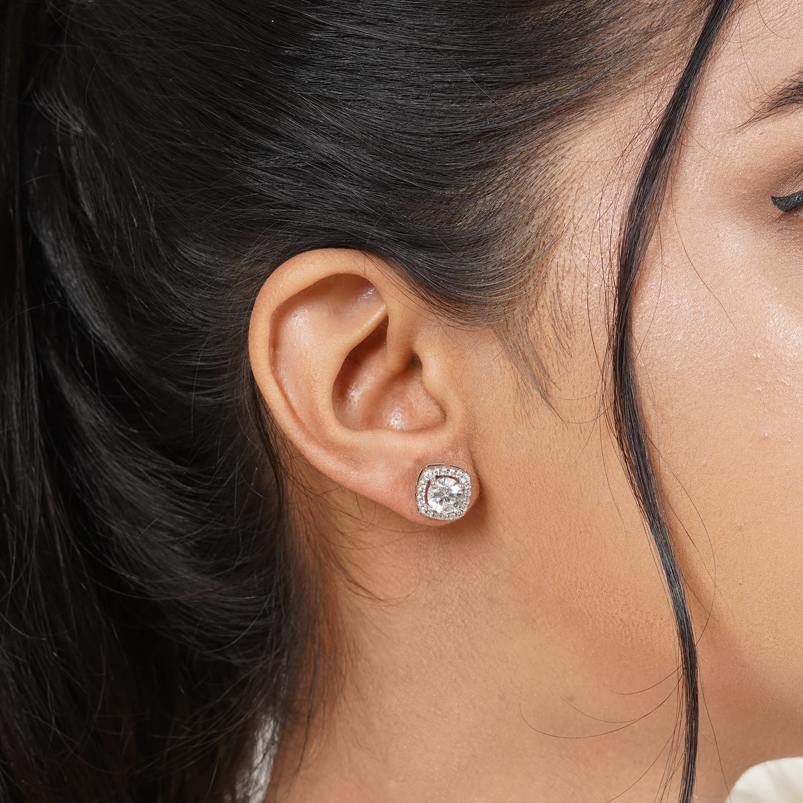Lorena Dazzling Rhinestone Earring - Image 2