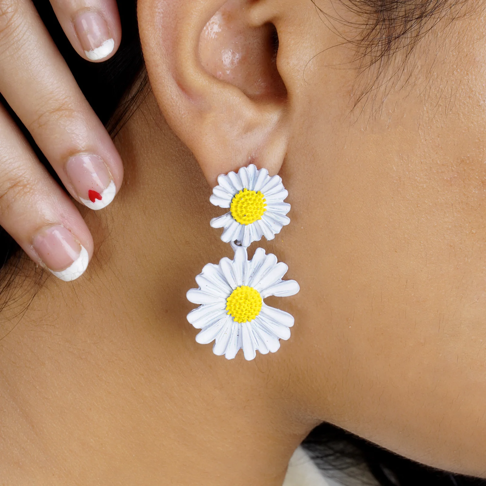 Maci White Petal Floral Earrings - Image 2