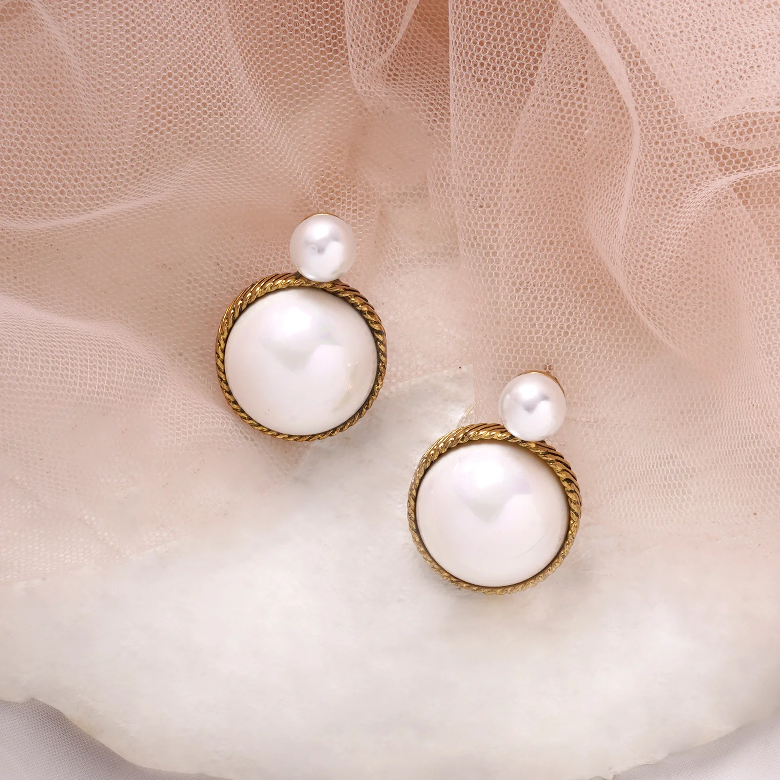 Bewitched Margo Pearl Earrings - Image 2