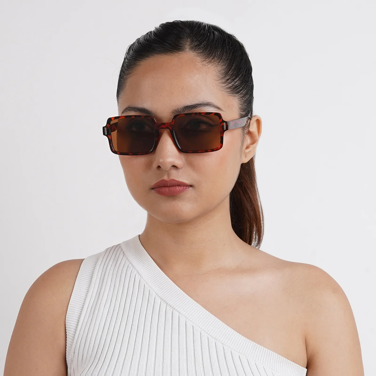Mariana Brown Rectangular Sunglasses - Image 2