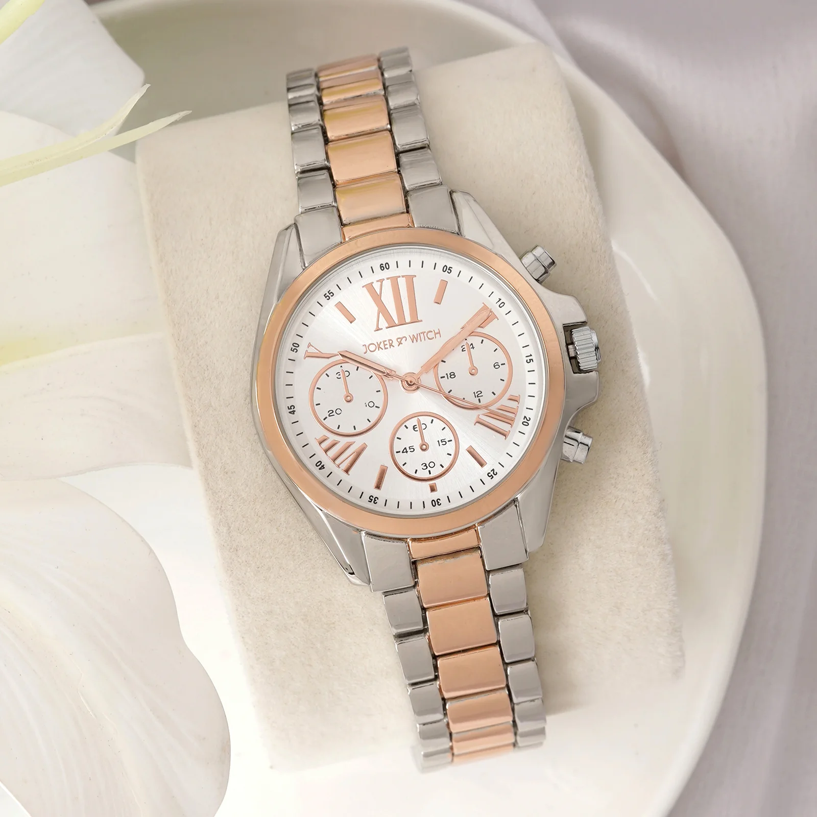 Meghan Silver Large Dial Dual Tone Linked Chain Strap Women's Watch - Image 2